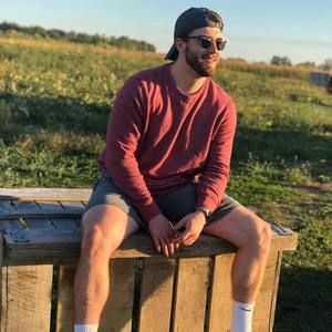 Meet your Posher, Carter